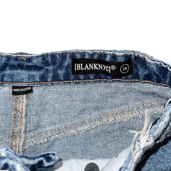 NWT! Blank NYC Cruise Control Denim Hi Rise Frayed Shorts - Size 29 - Picture 12 of 14